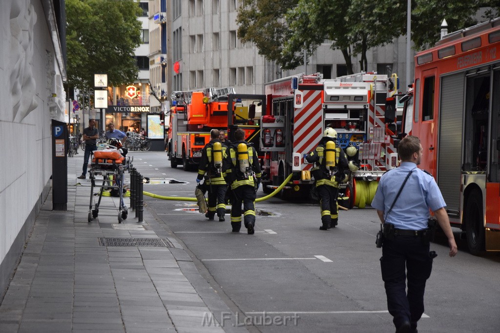 Feuer 2 WDR Koeln Altstadt Nord An der Rechtschule P084.JPG - Miklos Laubert